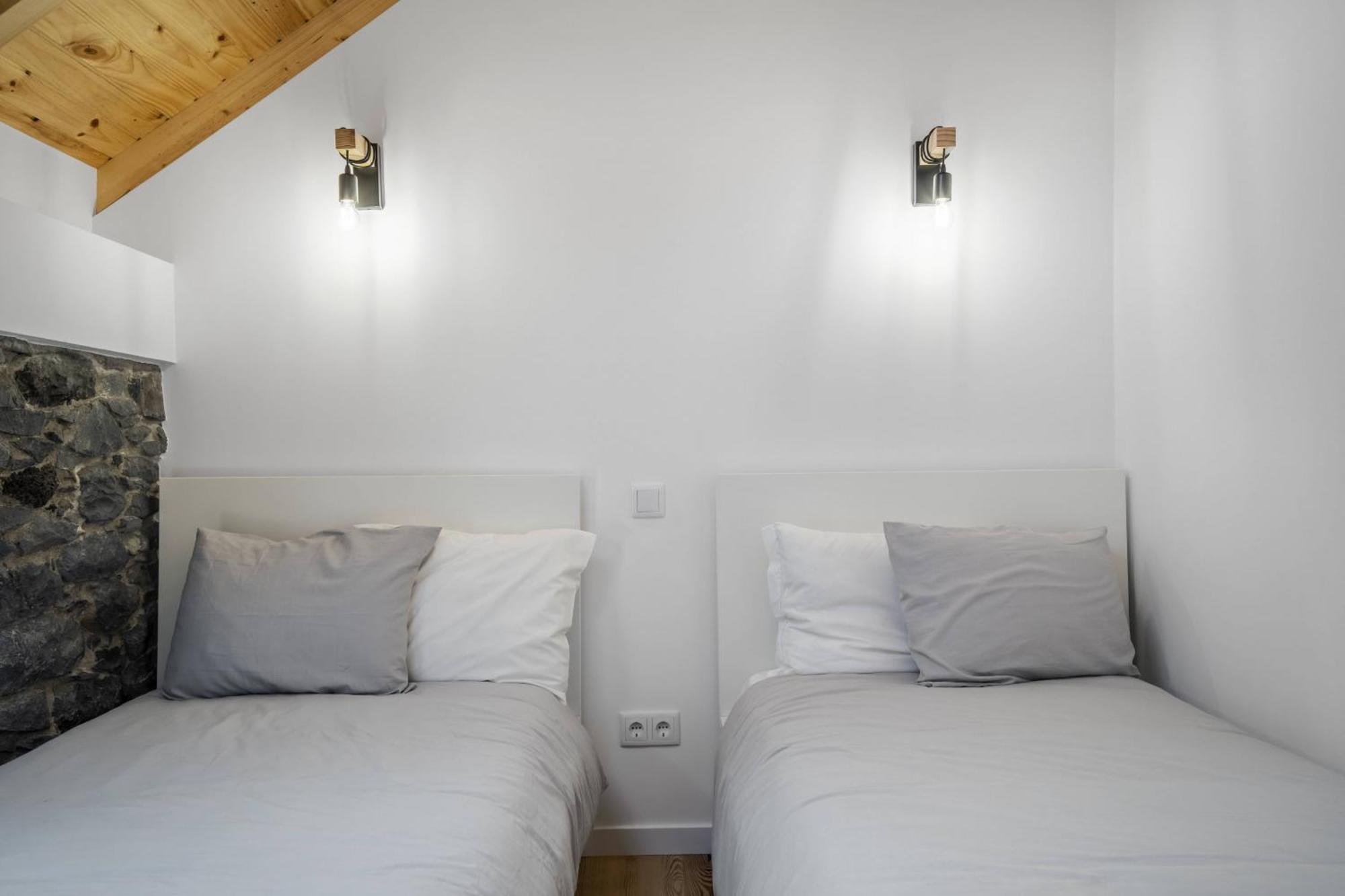 Villa Mountain Retreat By Madeira Sun Travel Porto Moniz Exterior foto